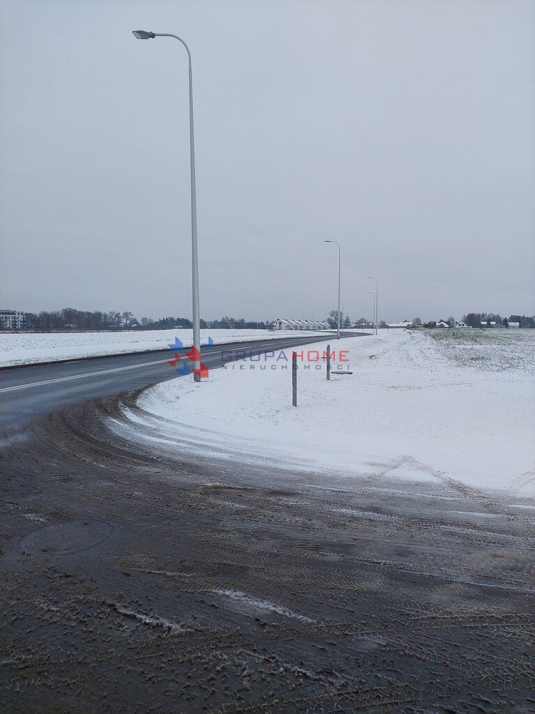 Działka usługowa 2526 m2 w Ładach z mediami i planem Łady  2 526m2 Foto 1