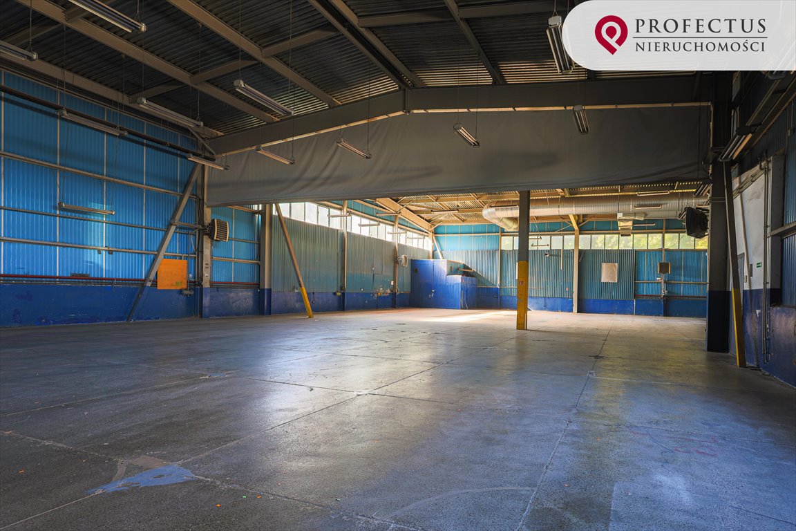 Wynajem magazynu 883 m2 z biurem, ogrzewanie, dostęp Straszyn  883m2 Foto 1