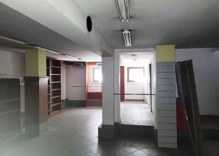 Lokal użytkowy na wynajem Oborniki  74m2 Foto 1