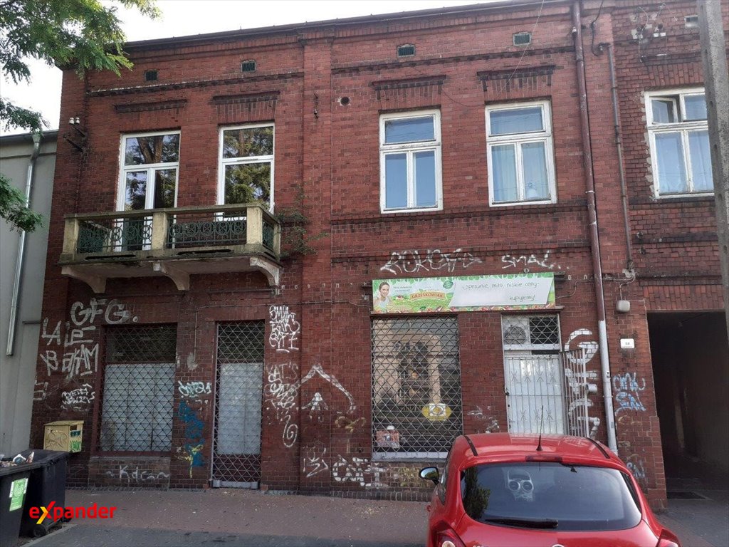 Lokal usługowy 58 m2 z witrynami do remontu - Częstochowa Częstochowa, Bardowskiego  58m2 Foto 1