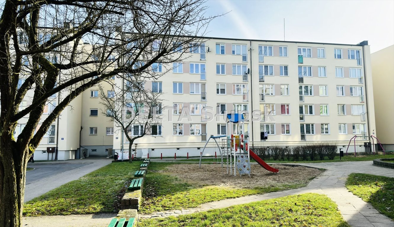 Mieszkanie dwupokojowe na wynajem Słupsk, Nadrzecze, Rybacka  47m2 Foto 1