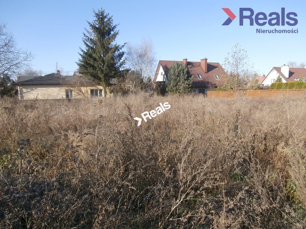 Działka budowlana na sprzedaż Konstancin-Jeziorna 1 500m2 Foto 1 Działka budowlana na sprzedaż Konstancin-Jeziorna 1 500m2 Foto 1