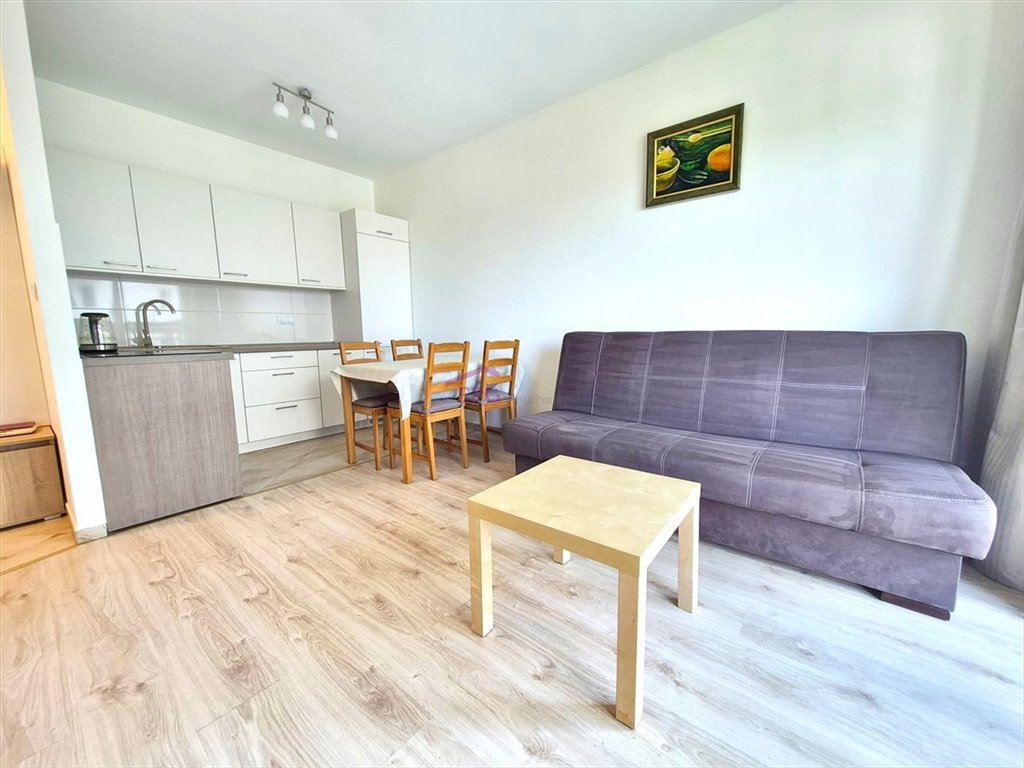 Nowoczesne 2-pokojowe mieszkanie z dużym balkonem w Dębowe Tarasy Katowice, Dąb, Johna Baildona  35m2 Foto 1