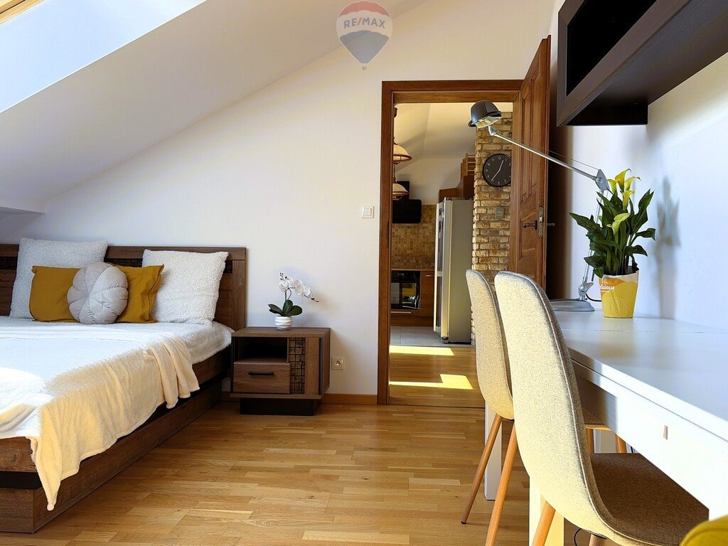 Gotowe do wprowadzenia, jasne 2 pokoje z parkingiem i mediami Ząbki, Gajowa 8  40m2 Foto 1