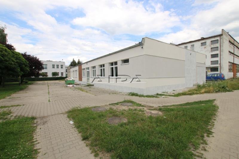 Lokal użytkowy na wynajem Siechnice, Siechnice Lokal na Żłobek Przedszkole Restaurcje  220m2 Foto 1