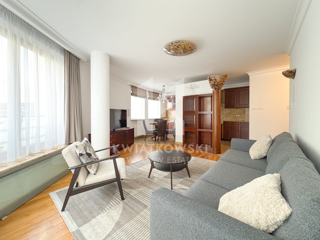 Luksusowy 2-pokojowy apartament 77 m² z balkonem i parkingiem Warszawa, Śródmieście, Aleja Jana Chrystiana Szucha  77m2 Foto 1
