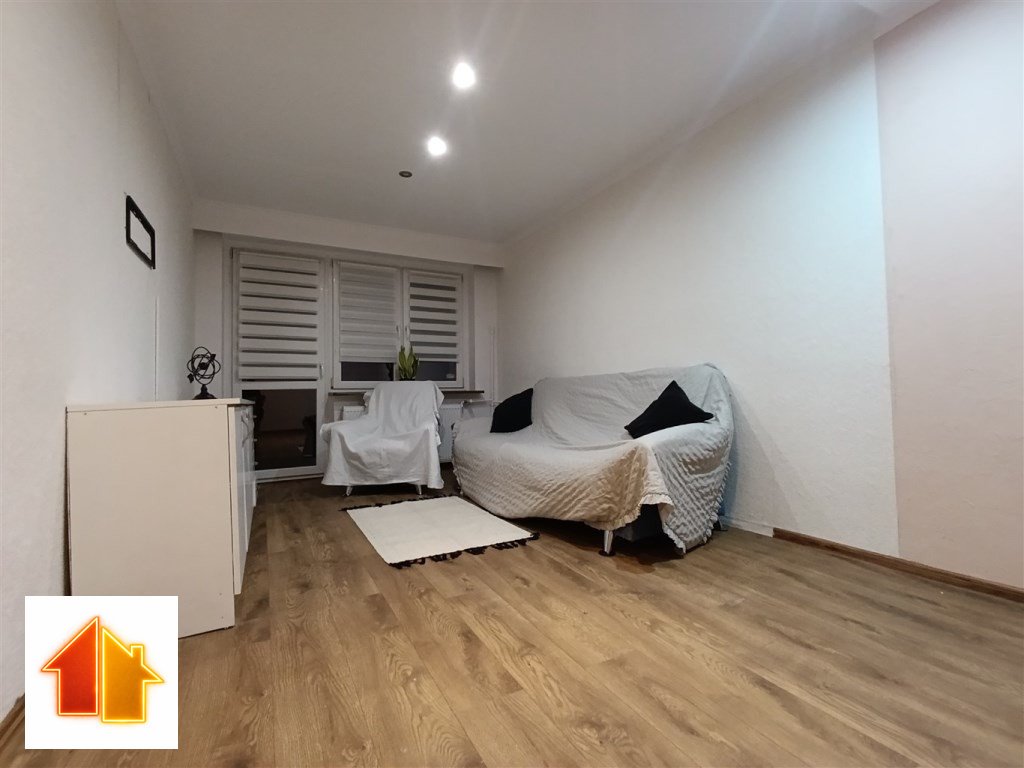 Do sprzedania przestronne 2-pokojowe mieszkanie z balkonem w Rybniku Rybnik, Ignacego Paderewskiego  37m2 Foto 1