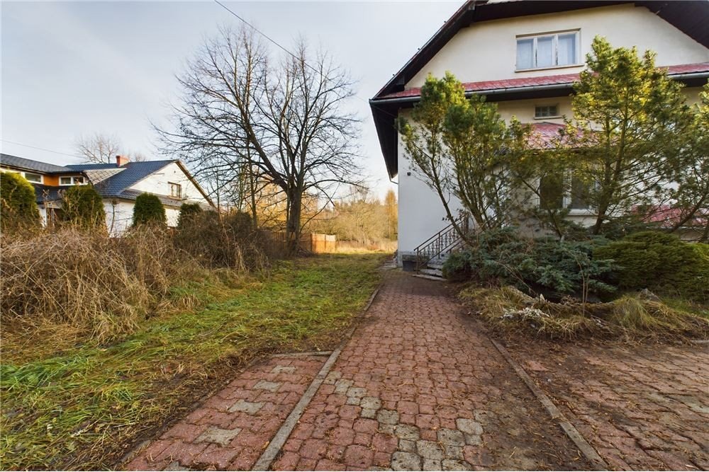 Przestronny dom 350 m² z garażem, piwnicą i dużą działką Nowotarski, Olejarska 5  350m2 Foto 1