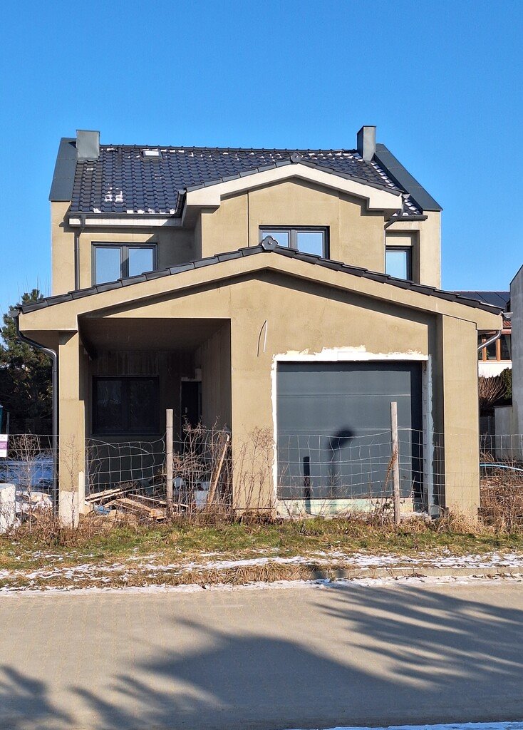 Zapraszam do obejrzenia przestronnego 105 m² mieszkania z garażem Tulce, Chabrowa  105m2 Foto 1