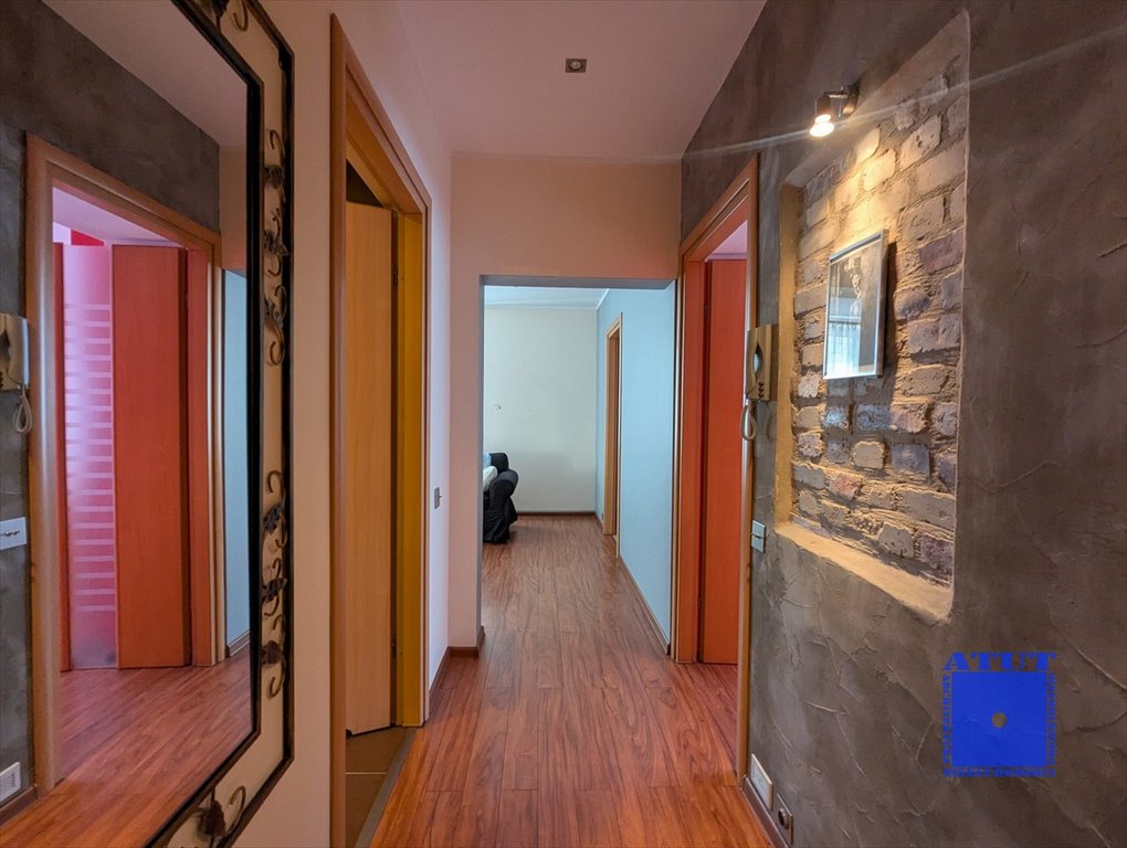 Przestronne 3-pokojowe mieszkanie z wyposażeniem (65 m²) w Knurowie Knurów, Puszkina  65m2 Foto 1