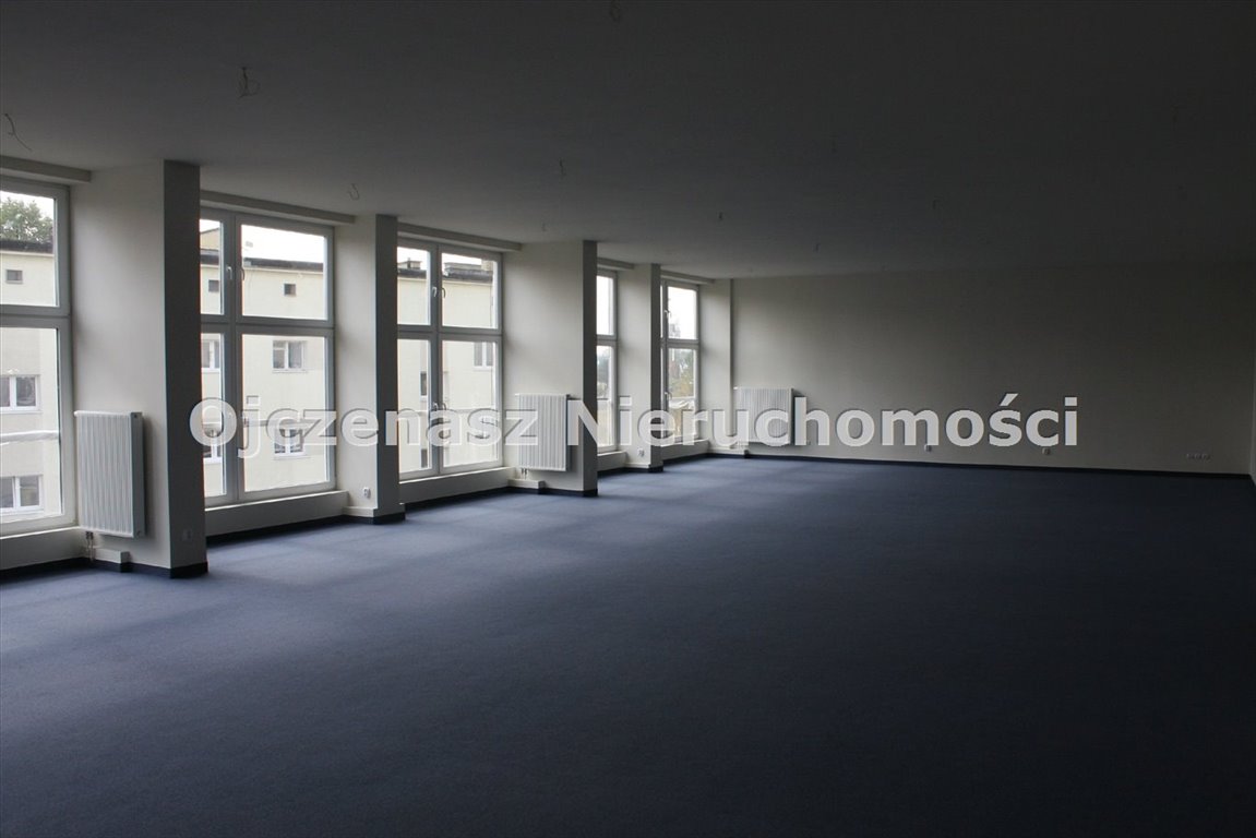 Na wynajem przestronne biuro 154 m² z możliwością powiększenia Bydgoszcz, Bielawy  155m2 Foto 1