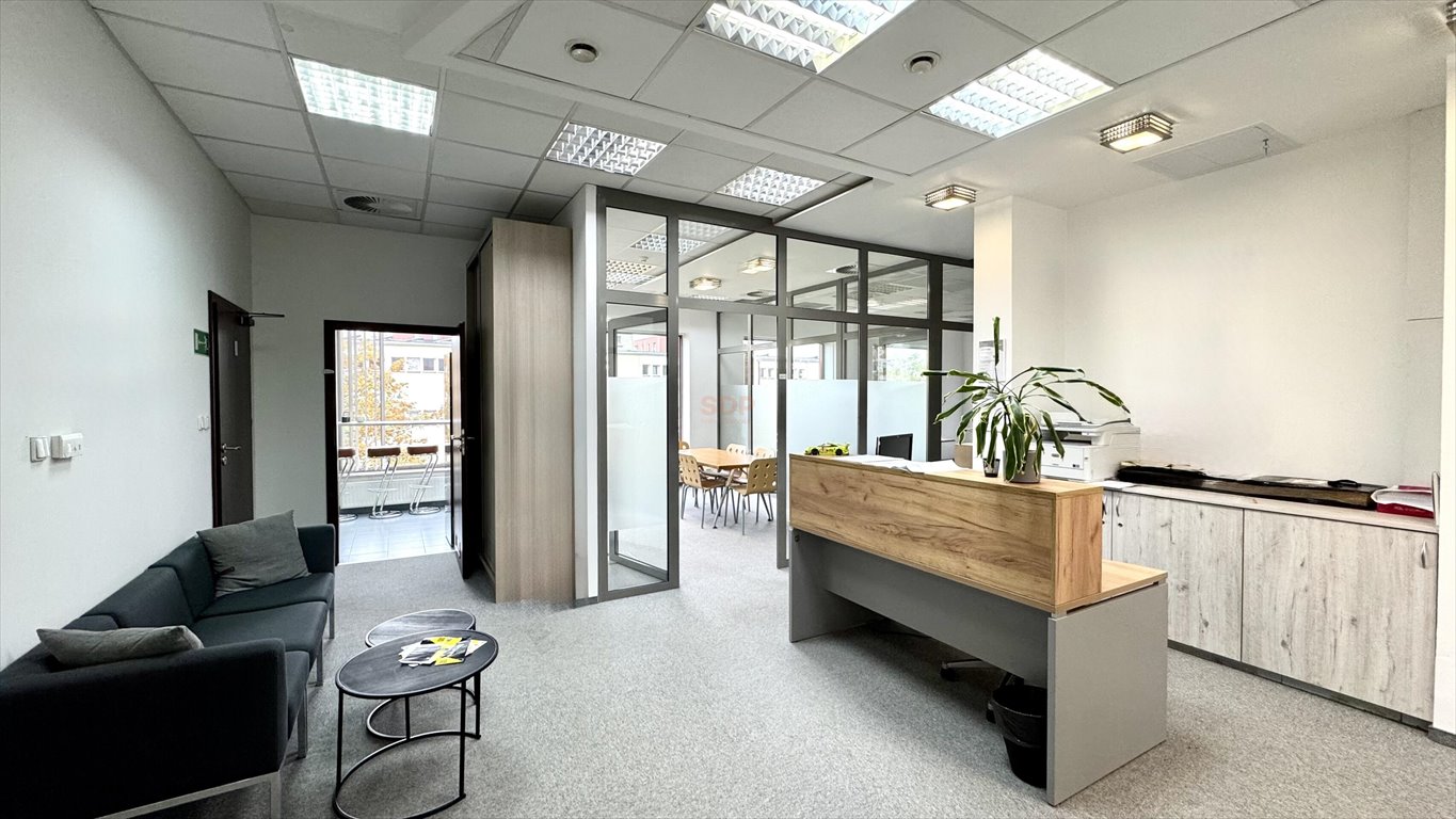 Wrocław, Stare Miasto, 250 m2, przeszklony lokal z parkingiem Wrocław, Stare Miasto, Stare Miasto, Tęczowa  251m2 Foto 1