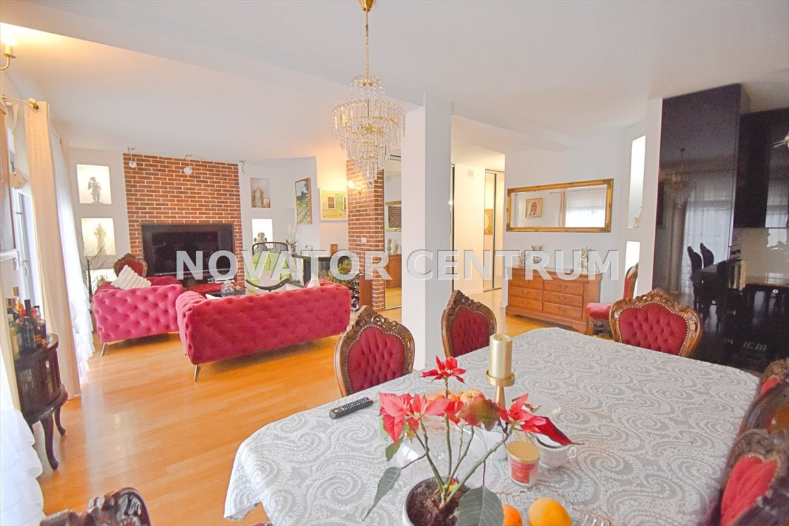 Przestronne 92 m² z balkonem, garażem i nowoczesnym wykończeniem Niemcz  92m2 Foto 1