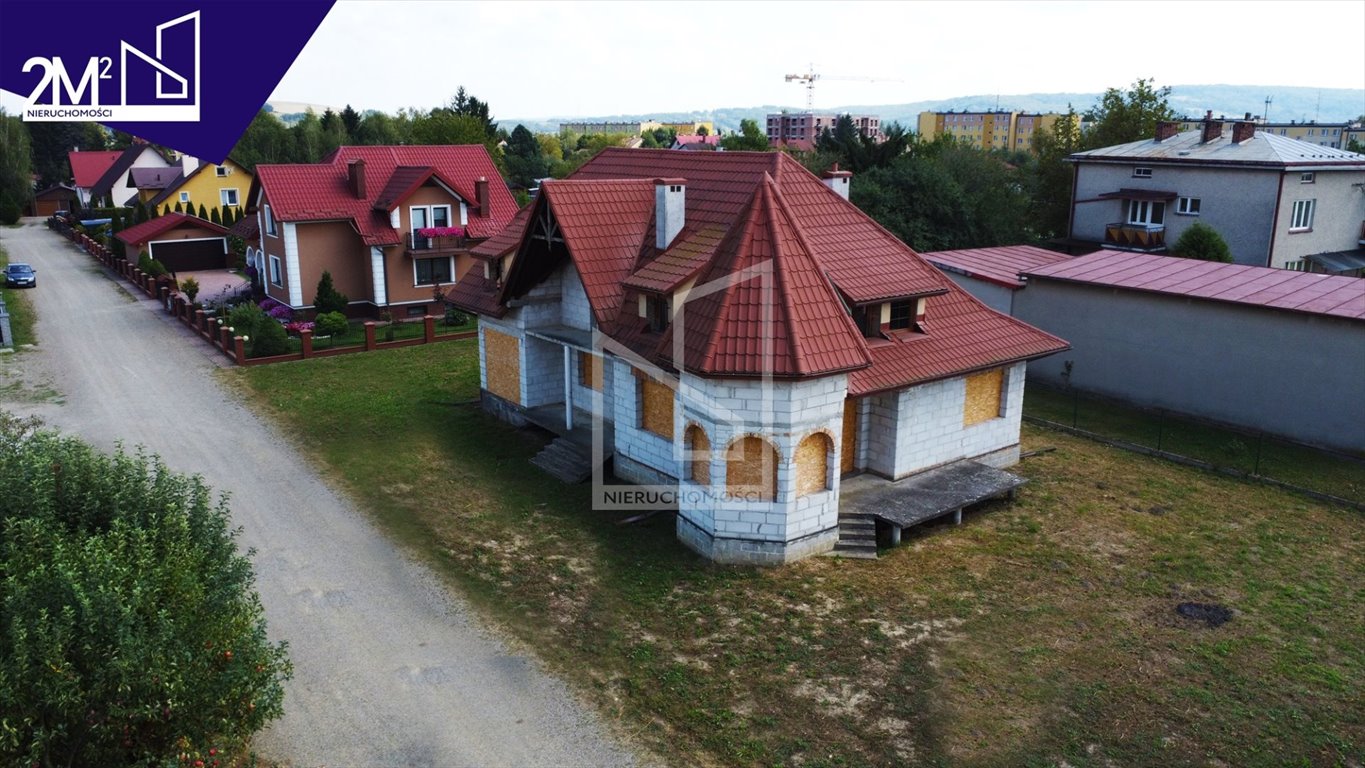 Dom na sprzedaż Dynów, Dynów  216m2 Foto 1