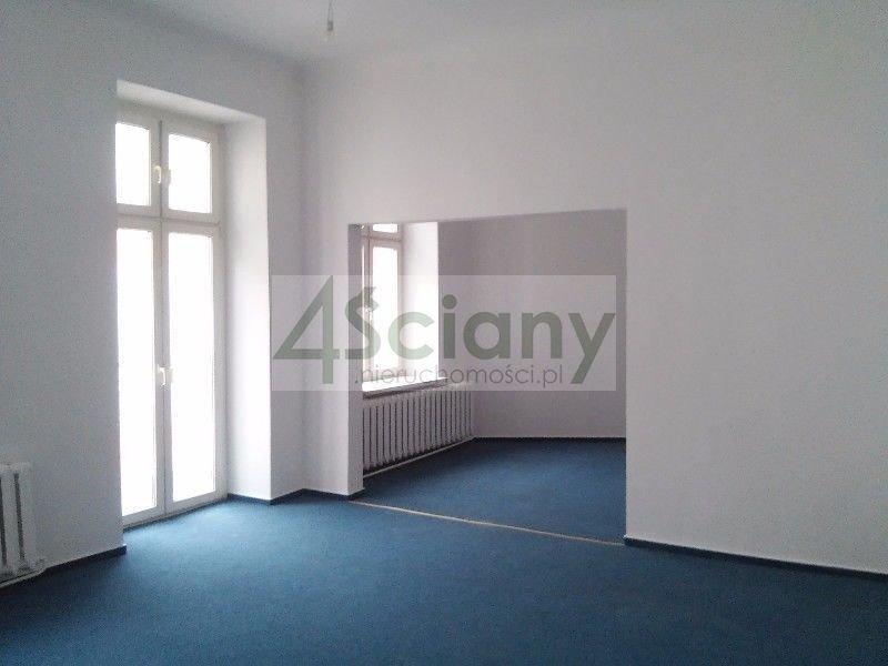 Lokal użytkowy na wynajem Warszawa, Praga-Południe  67m2 Foto 1