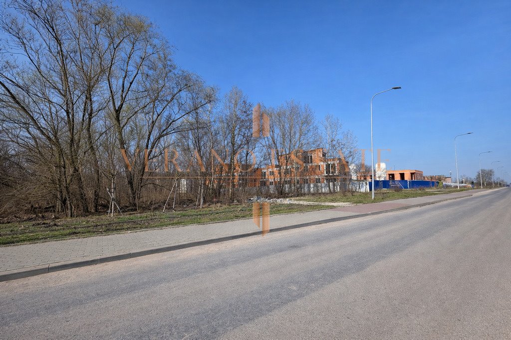 Działka inwestycyjna 2153 m² przy S8 w Markach Marki  2 153m2 Foto 1