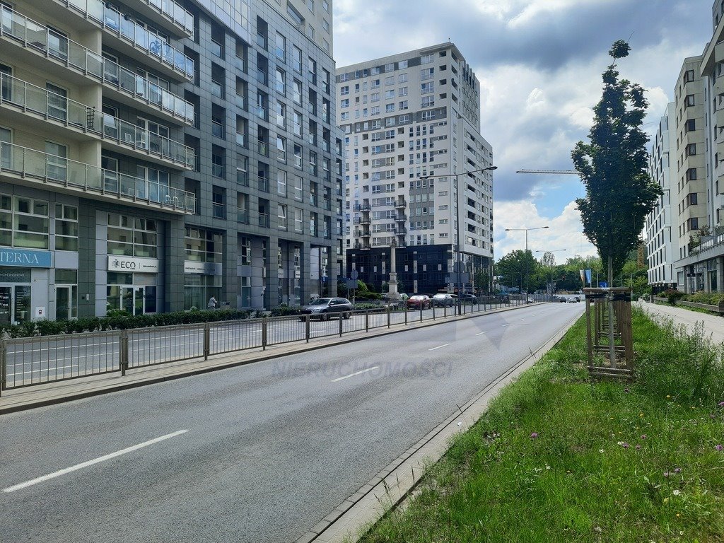 Na sprzedaż przestronny lokal usługowo-biurowy 495 m² z parkingiem Warszawa, Mokotów, Bukowińska  495m2 Foto 1