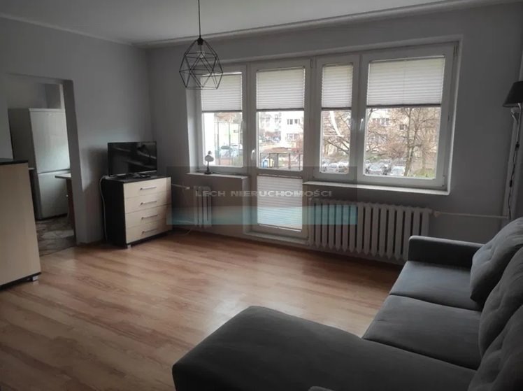 Kawalerka 31 m² w Legionowie - balkon, komórka, blisko centrum Legionowo, Adama Mickiewicza  31m2 Foto 1