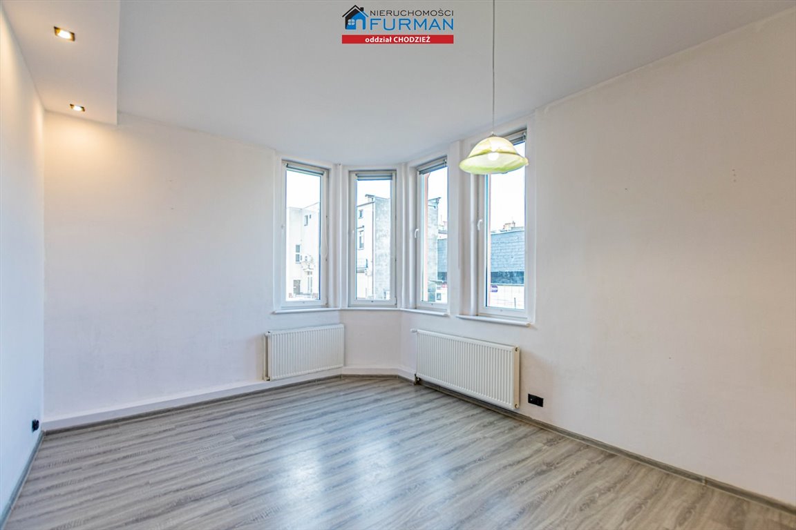 Zapraszam do obejrzenia przestronnego 2-pokojowego mieszkania z tarasem w centrum Chodzieży Chodzież  70m2 Foto 1
