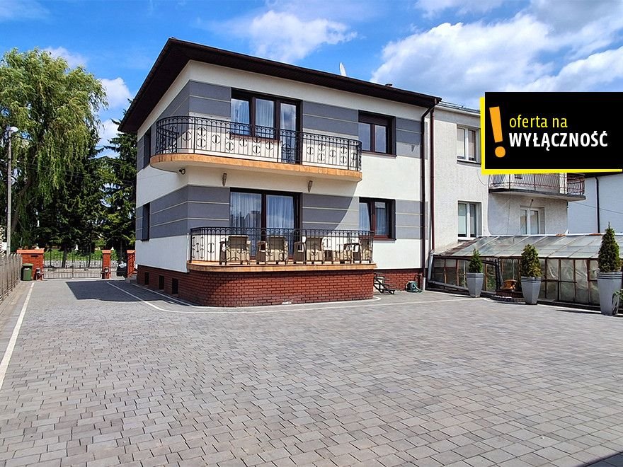 Przestronny bliźniak z pełnym wyposażeniem - gotowy do zamieszkania Staszów, Juliusza Słowackiego  200m2 Foto 1
