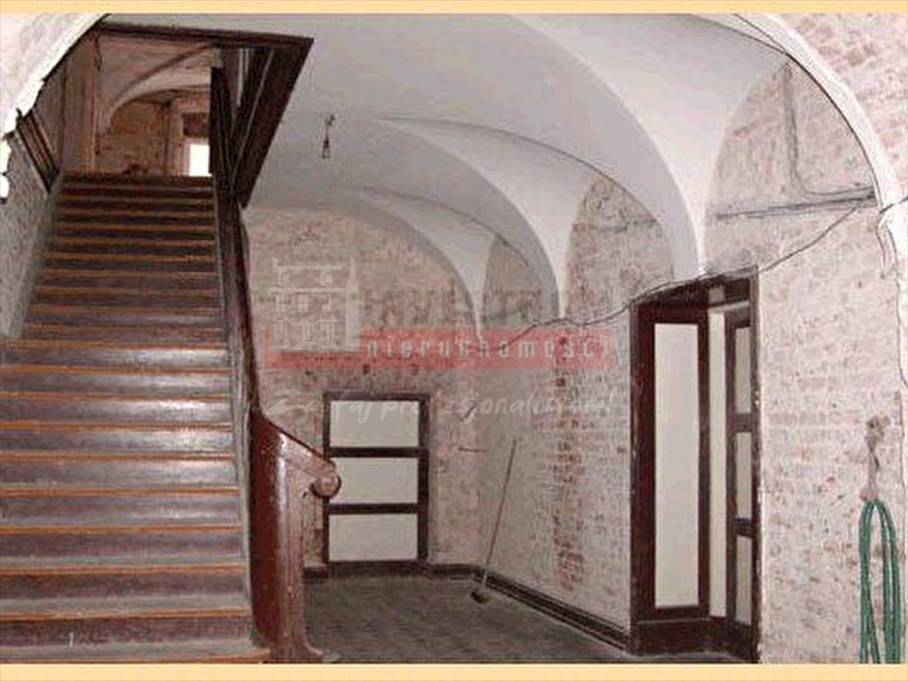 Lokal użytkowy na sprzedaż Janów  2 260m2 Foto 4