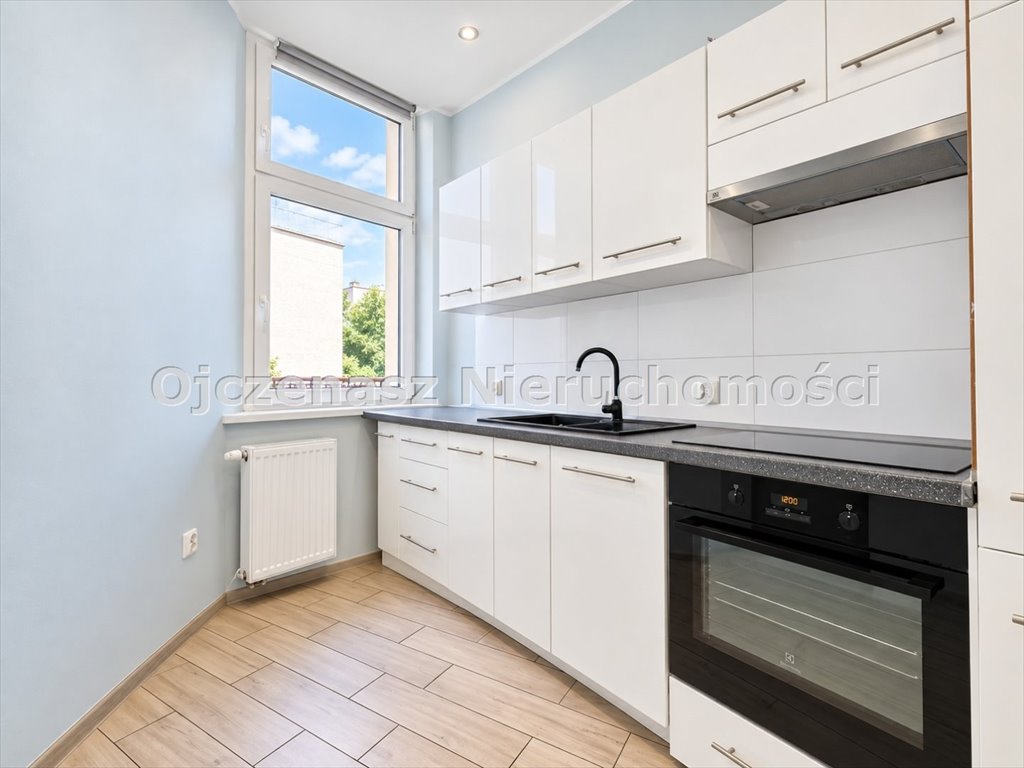 Do sprzedania przestronne mieszkanie 54,5 m² z balkonem i miejscem parkingowym Bydgoszcz, Śródmieście  54m2 Foto 1