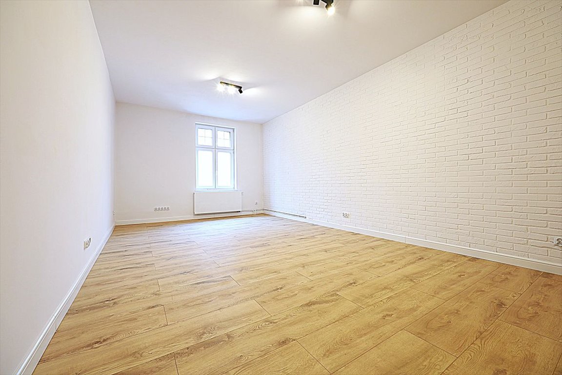 Do sprzedania zabytkowe mieszkanie 66 m² po remoncie w willi z 1915 r. Zabrze, Biskupice, Zamkowa  66m2 Foto 1