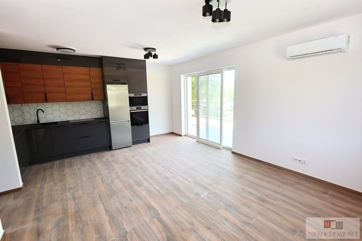 Mieszkanie czteropokojowe  na wynajem Opole, Czarnowąsy  76m2 Foto 1