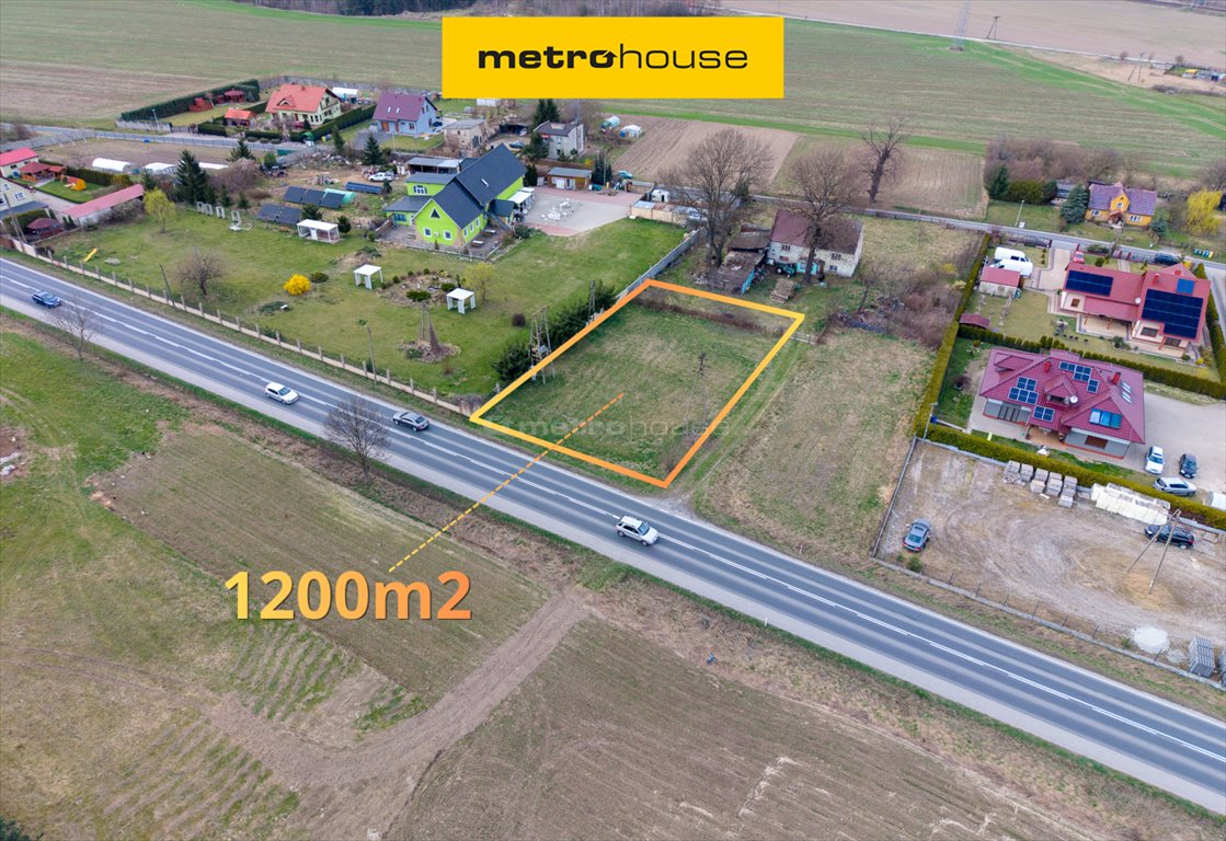 Działka 12 arów z zabudową zagrodową, płaska i łatwa w zagospodarowaniu Wilczy Las  1 200m2 Foto 1