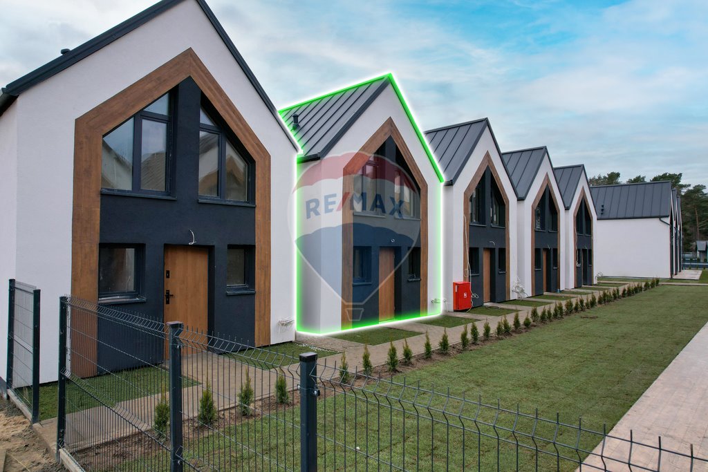 Nowoczesny dom nad Bałtykiem, 150 m od plaży, w pełni wykończony Wicie, Bosmańska  50m2 Foto 1