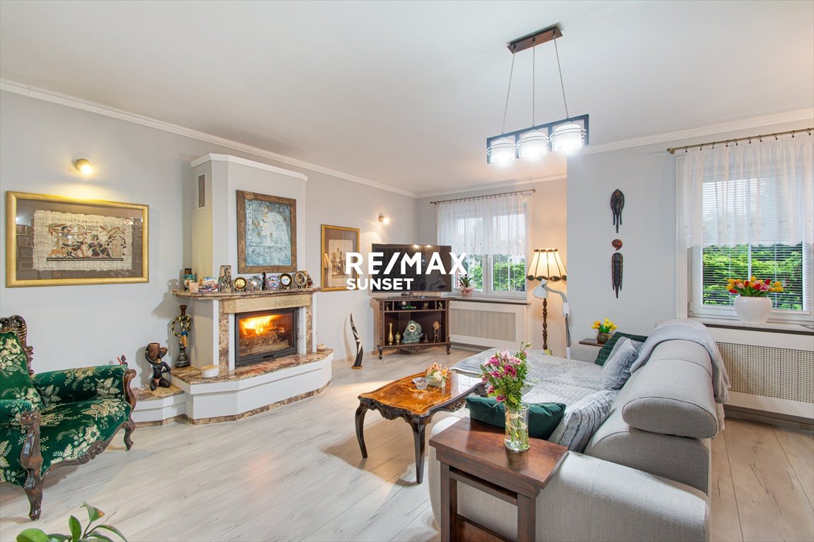 Przestronny dom 225 m² z 9 pokojami, garażem i ogrodem Kołobrzeg, Lęborskie, Słowiańska 6A  226m2 Foto 1