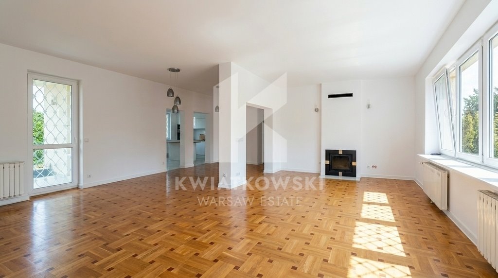 Przestronny dom 330 m² z ogrodem i garażem w Wilanowie. Warszawa, Wilanów, Chorągwi Pancernej  330m2 Foto 1