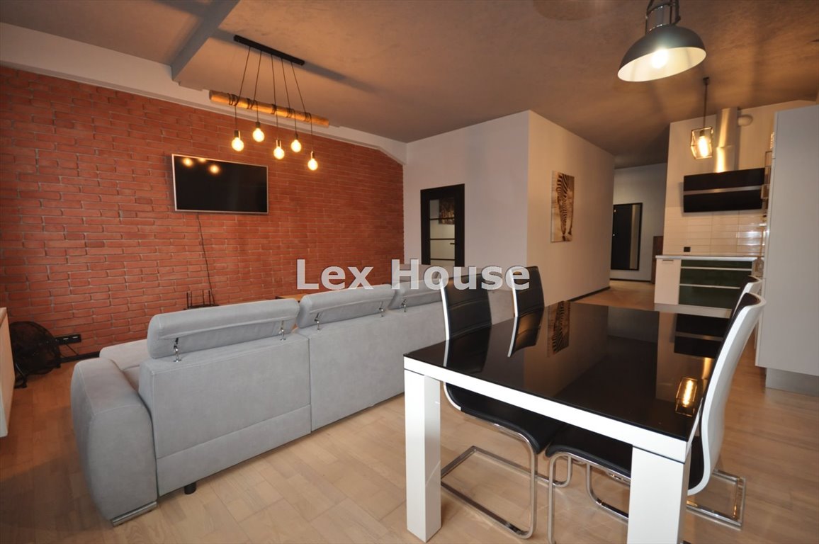 Przestronny loft 58 m2 z wysokim sufitem i industrialnym stylem Szczecin, Turzyn  58m2 Foto 1