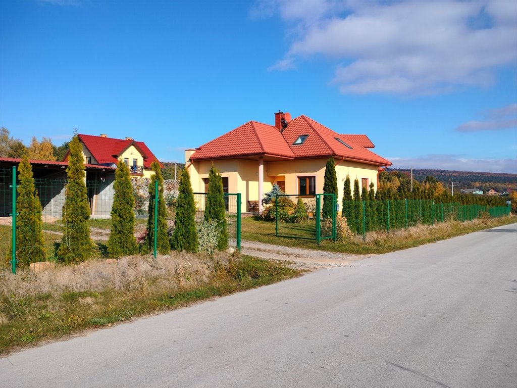 Dom na sprzedaż Kielce, Bieliny  167m2 Foto 1