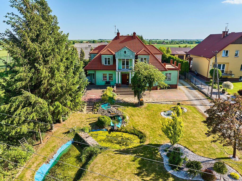 Rezydencja z biznesem, 200 m2, ogród, możliwość zakupu działek Piaski  200m2 Foto 1