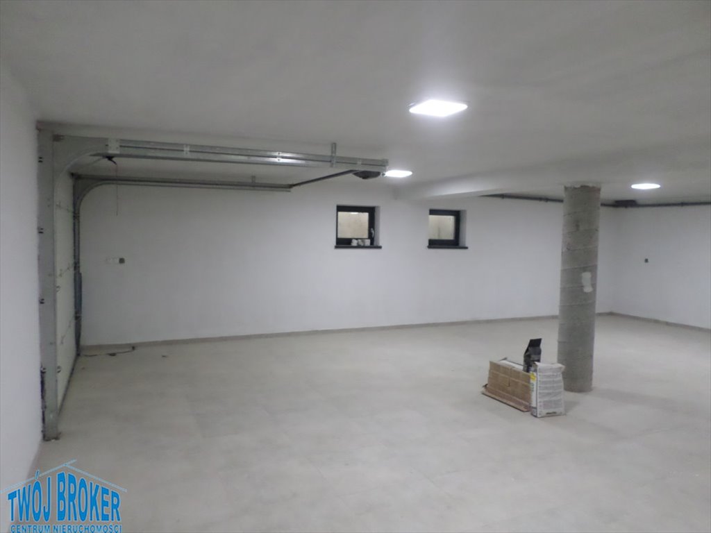 Duży lokal 136 m2 w centrum Bytowa – idealny na działalność Bytów, Bursztynowa  136m2 Foto 1