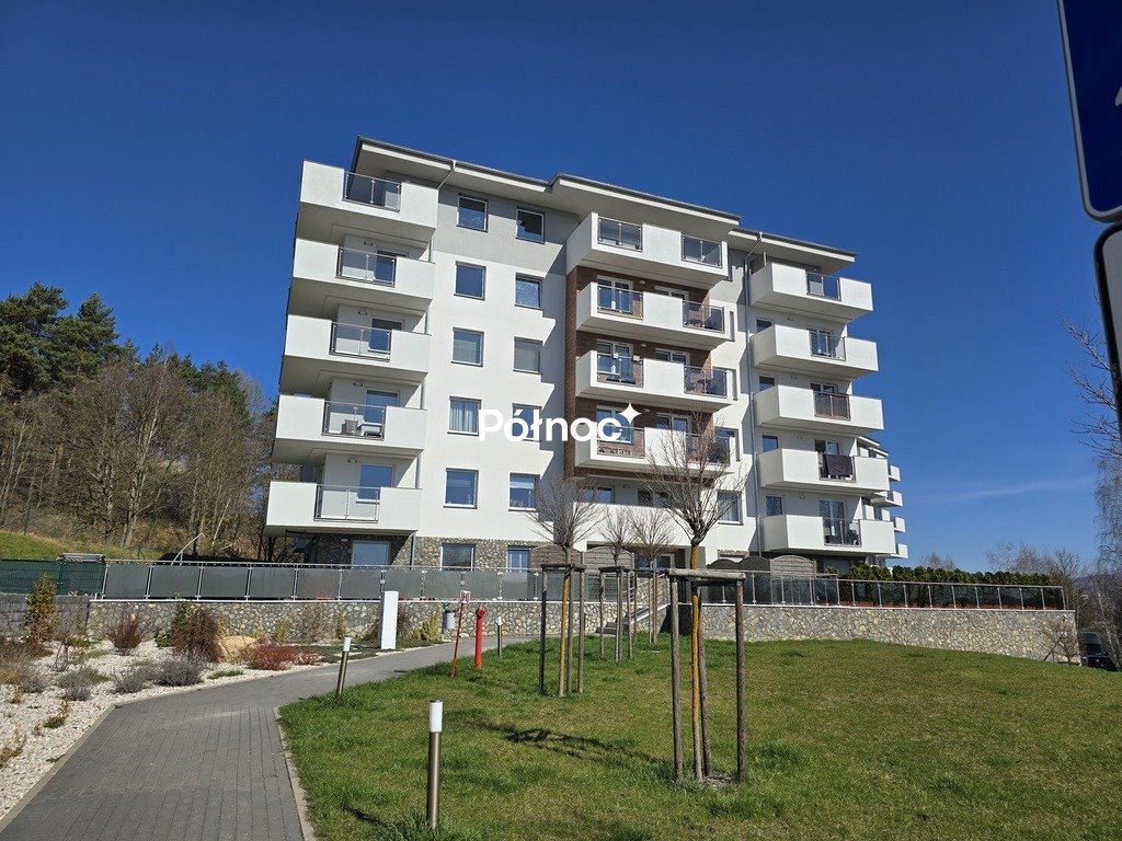 Przestronne 3-pokojowe mieszkanie z balkonem i widokiem na góry Jelenia Góra, Osiedle Rakownica  74m2 Foto 1
