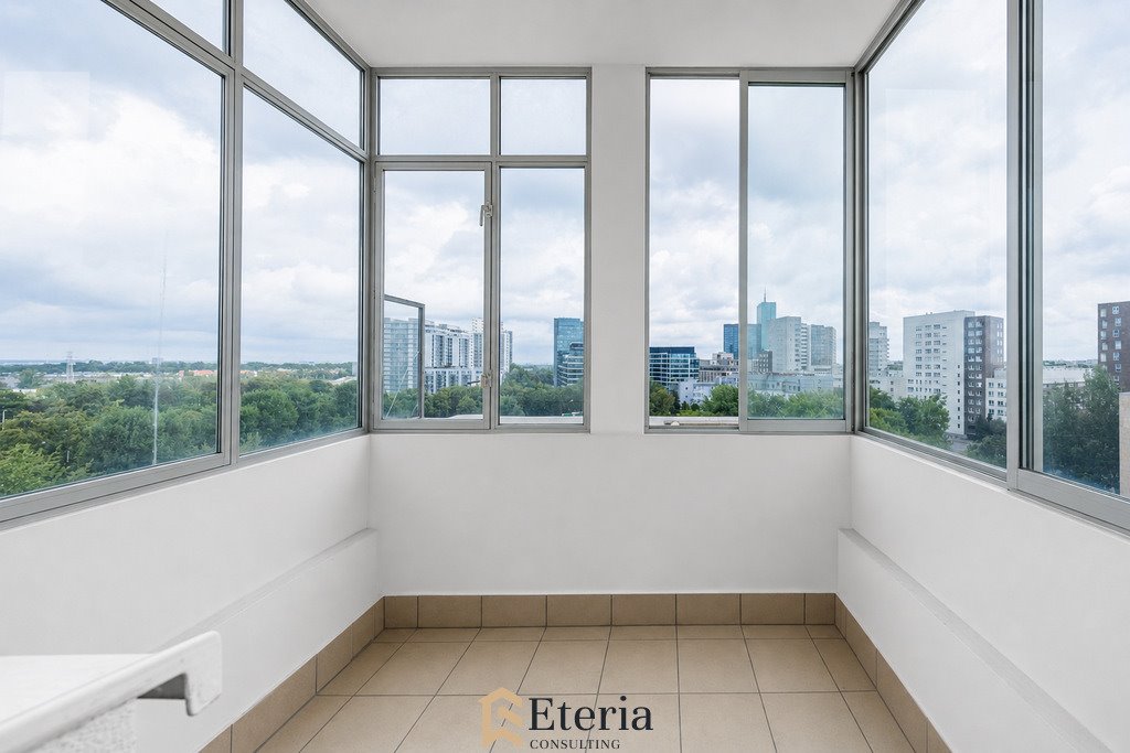 Polecam przestronne 64,9 m² w centrum Warszawy z zielonym widokiem Warszawa, Śródmieście, Muranów, Inflancka  65m2 Foto 1