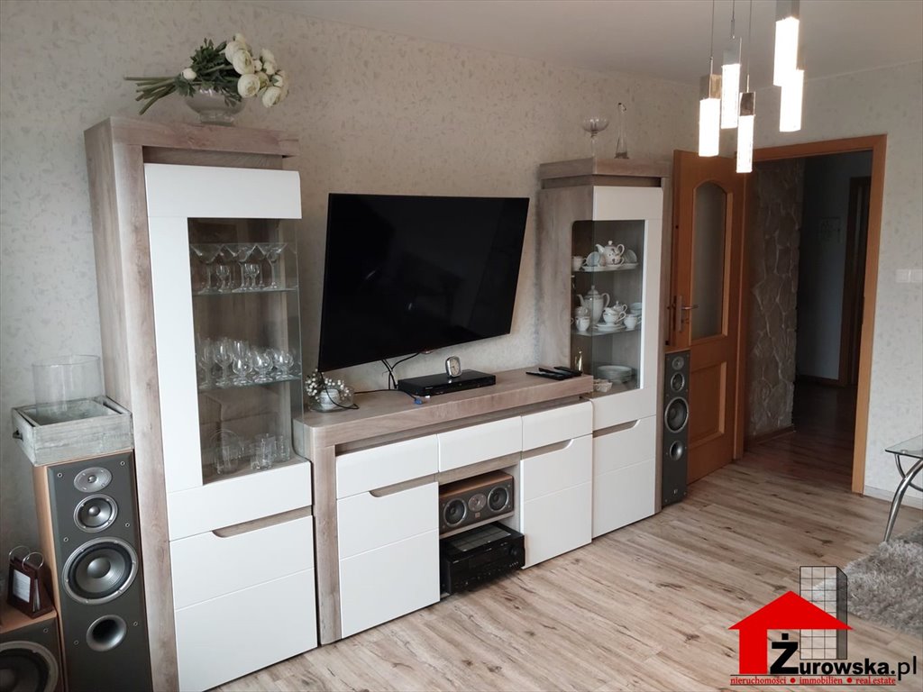 Mieszkanie trzypokojowe na sprzedaż Strzelce Opolskie  58m2 Foto 1