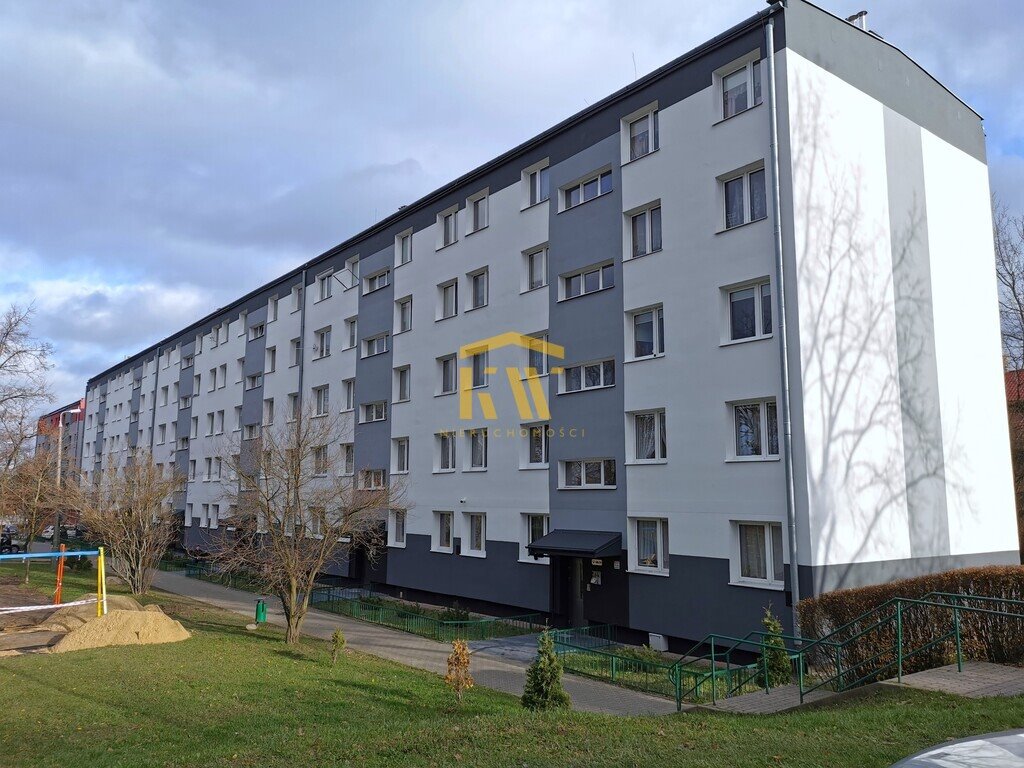 Dwupokojowe mieszkanie 46 m² z balkonem, odnowione, blisko rekreacji Radom, Borki, Maratońska  46m2 Foto 1