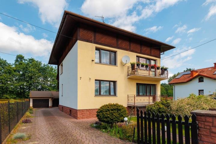 Przestronny dom 300 m2 z potencjałem dla trzech rodzin Czechowice-Dziedzice, Brzozowa  300m2 Foto 1