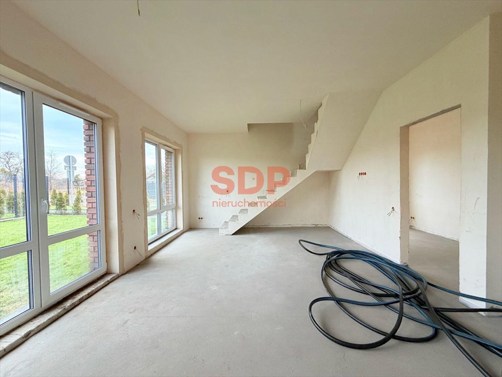 Dom z ogródkiem i garażem w Długołęce, 92 m2 Długołęka, Robotnicza  92m2 Foto 1