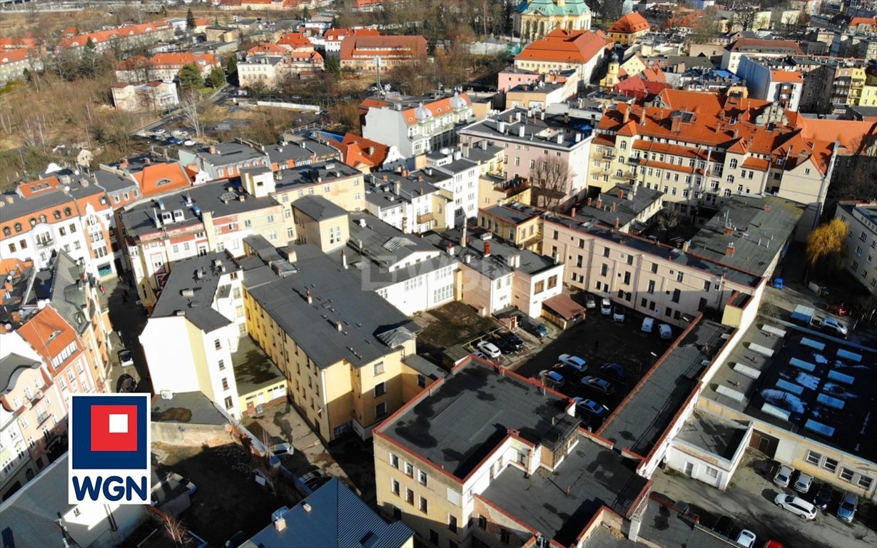 Dom na sprzedaż Jelenia Góra, 1-go Maja  6 928m2 Foto 4