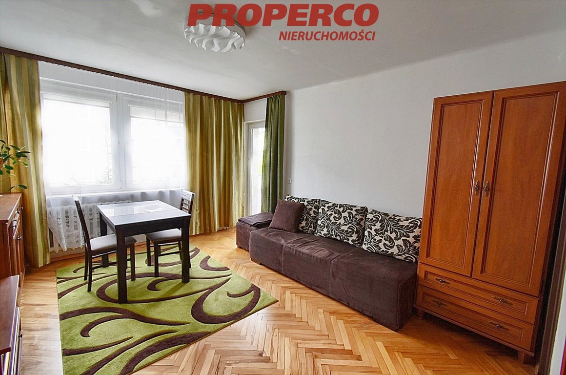 Wynajem 2-pok. mieszkania z loggią i piwnicą 34,9 m2 Kielce, Sady, Pocieszka  35m2 Foto 1
