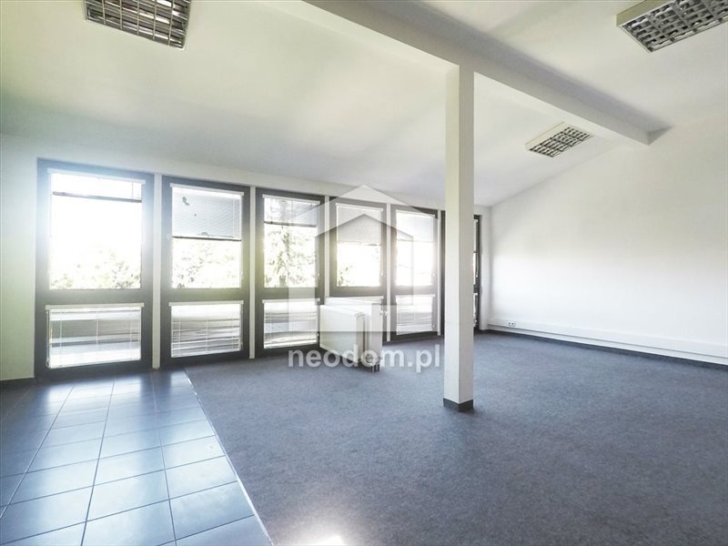 Lokal użytkowy na wynajem Kraków, Prądnik Biały, Opolska 250m2 Foto 1 Lokal użytkowy na wynajem Kraków, Prądnik Biały, Opolska 250m2 Foto 1