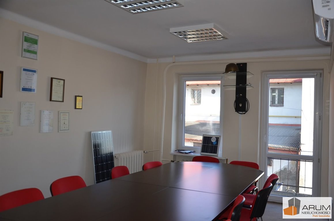 Lokal użytkowy na sprzedaż Częstochowa  543m2 Foto 1