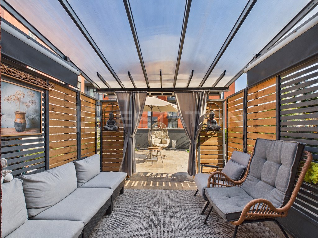 Do sprzedania przestronne 54 m² mieszkanie z dużym tarasem w Krasnem Krasne  54m2 Foto 1