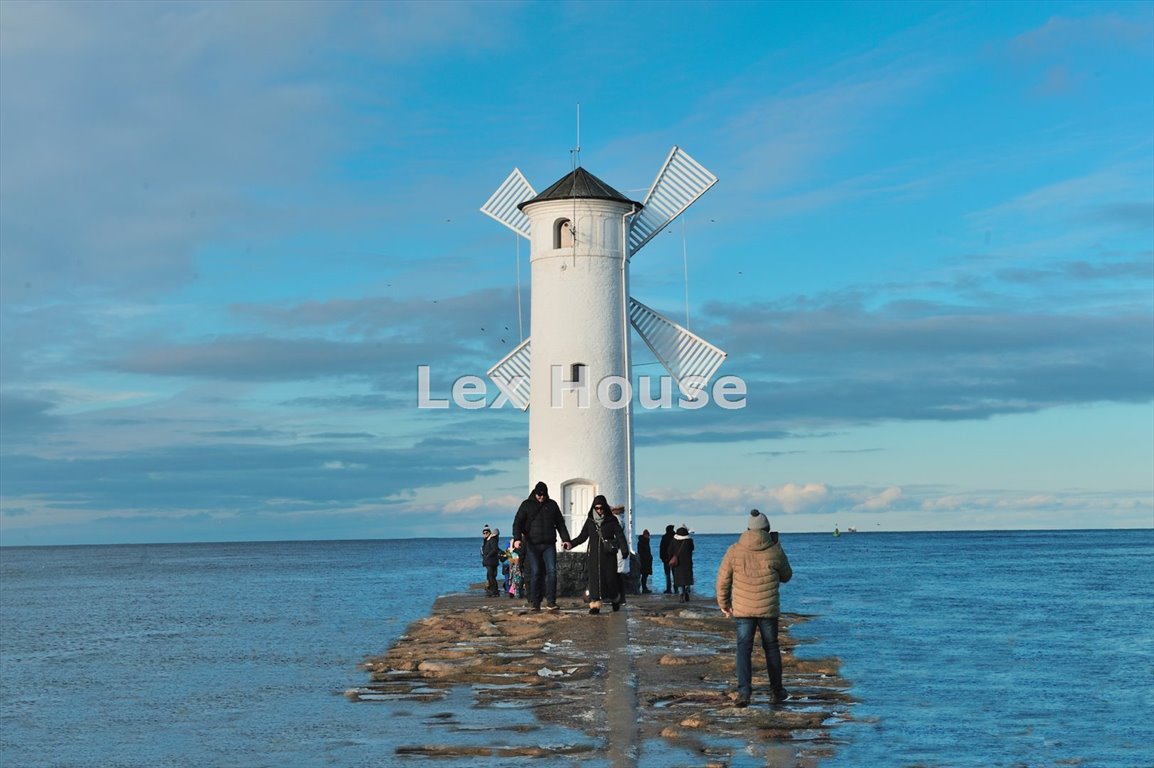 Nowoczesne 3-pokojowe mieszkanie z komórką i pełnym wyposażeniem Świnoujście  52m2 Foto 1