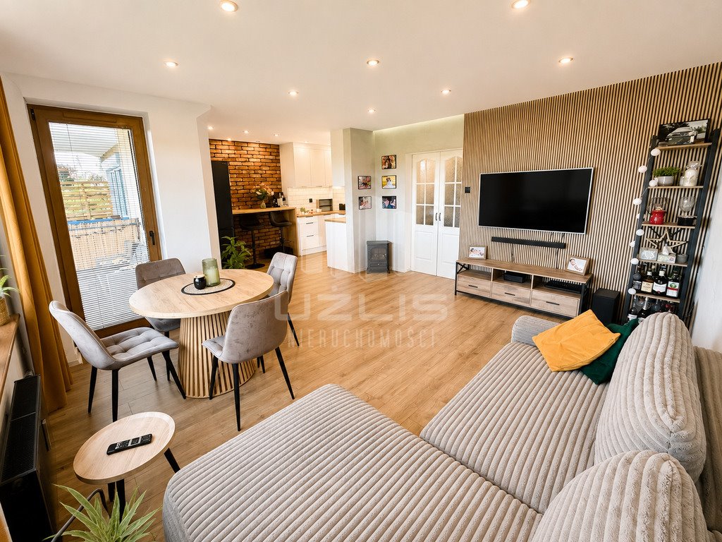 Do sprzedania nowoczesne 2-pokojowe mieszkanie 48,4 m² z balkonem i widokiem na zieleń Starogard Gdański, os. Piastów  48m2 Foto 1