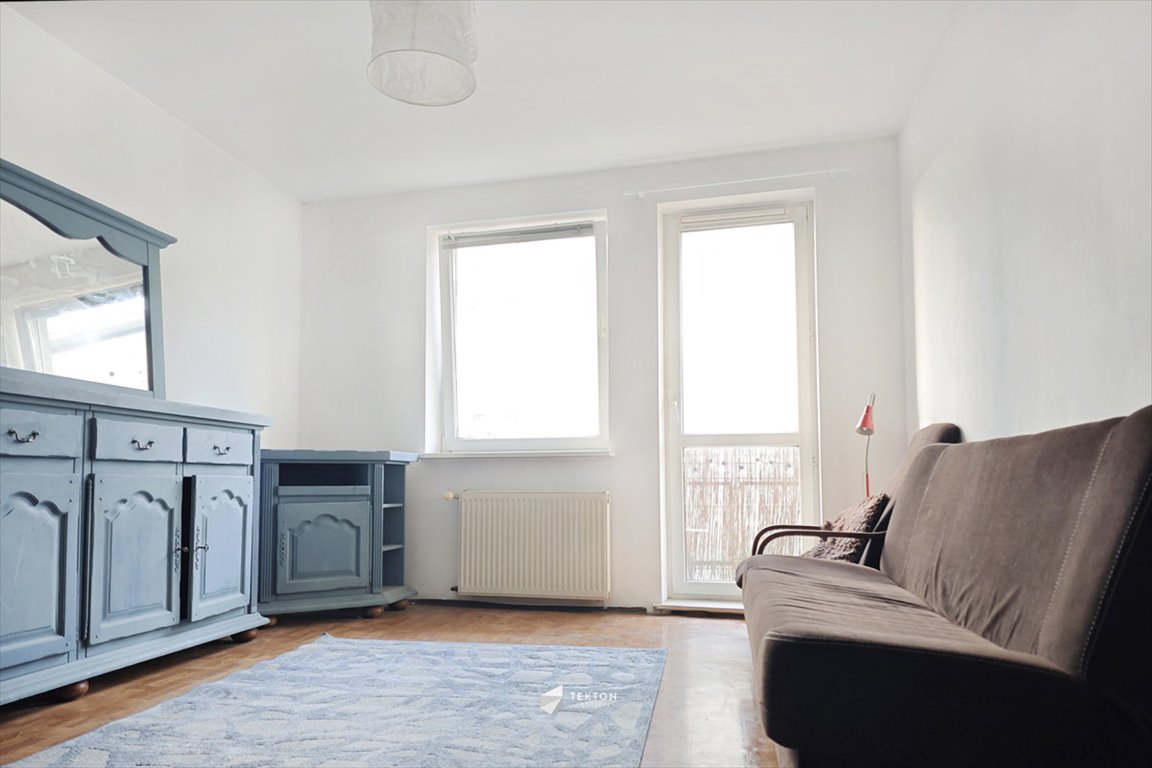 Przestronne 39,7 m² z dużym balkonem i miejscem garażowym Poznań, Wilda, Władysława Sikorskiego  40m2 Foto 1